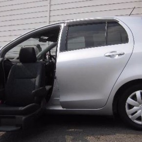 福祉車 即納リース | ヴィッツ 助手席回転 福祉車 即納リース | ヴィッツ 助手席回転